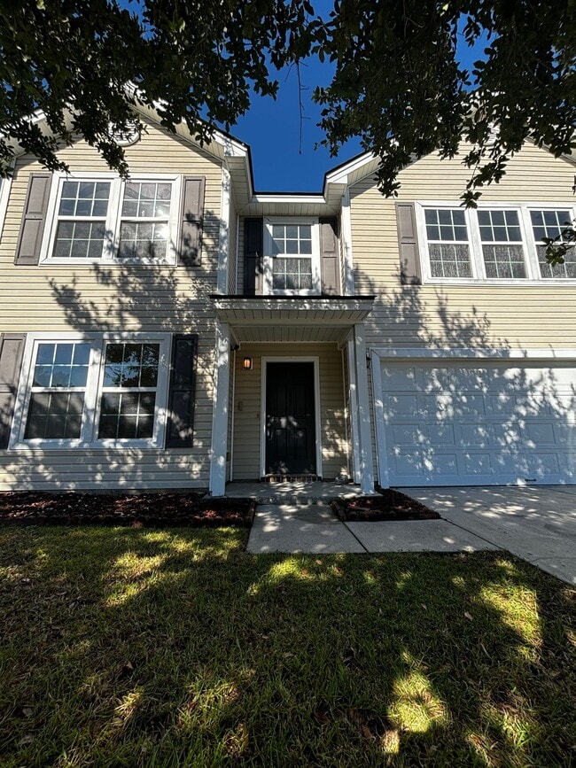 Building Photo - 1 Blackberry Ln