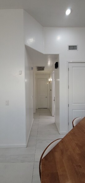 Building Photo - 12604 Josie Tinajero Ave