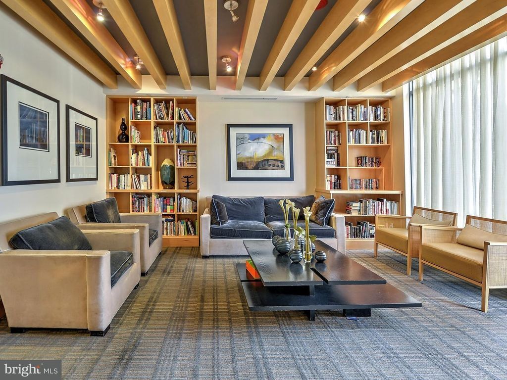 Library w/WiFi - 475 K St NW