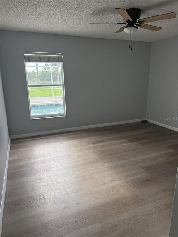Building Photo - 842 Horseshoe Falls Dr