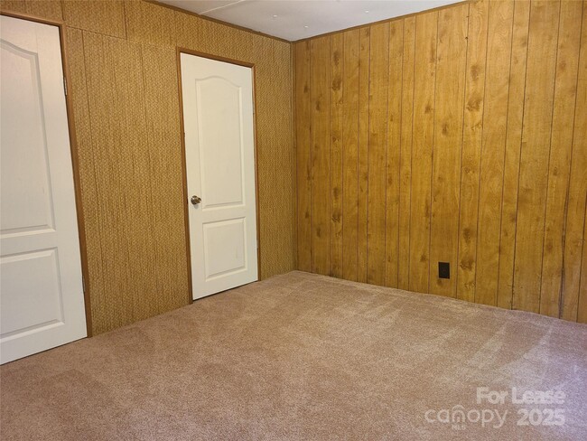 Building Photo - 119 Maggie Elizabeth Way
