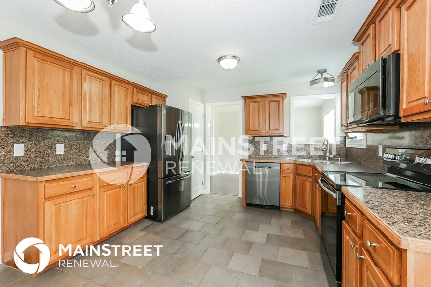Building Photo - 110 Lumby Ln