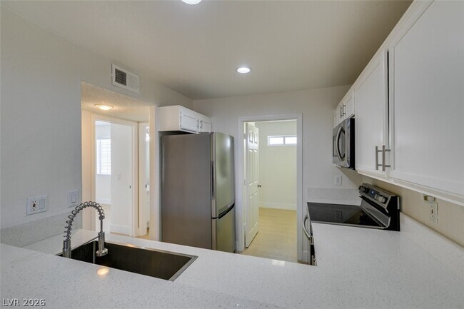 Building Photo - 1800 S Edmond St