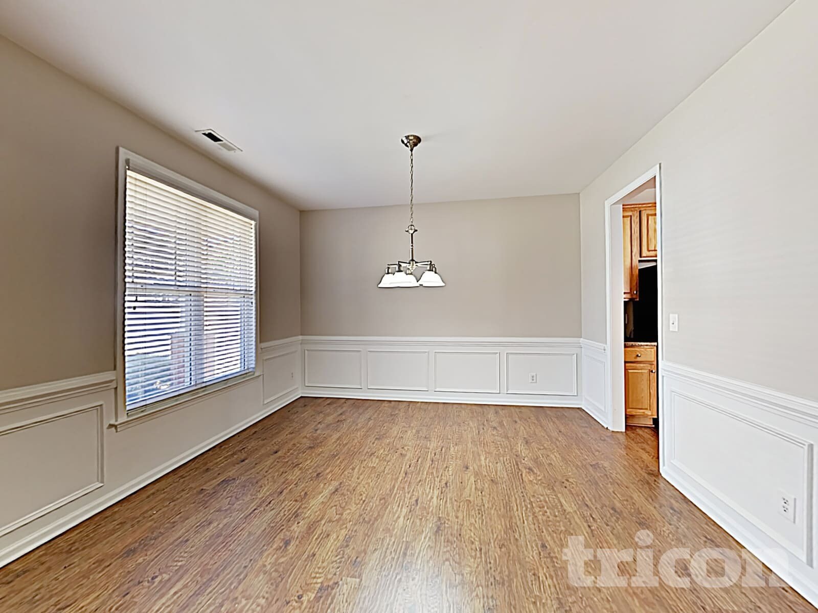 Building Photo - 376 Collinsworth Dr