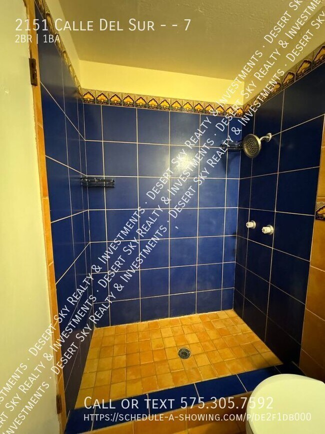 Building Photo - 2151 Calle Del Sur