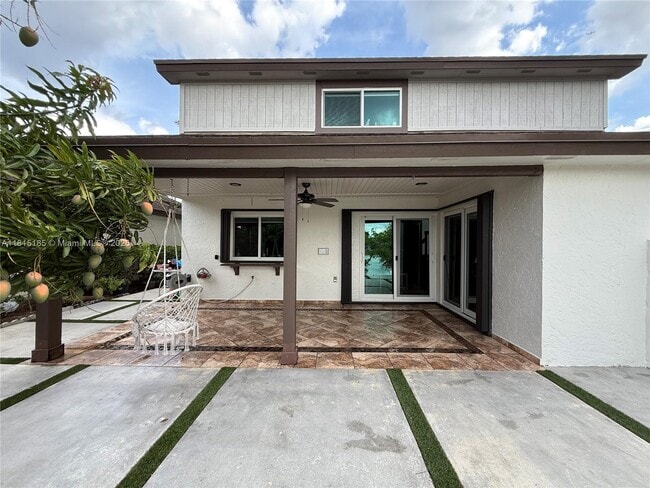 Building Photo - 14853 SW 42nd Ln