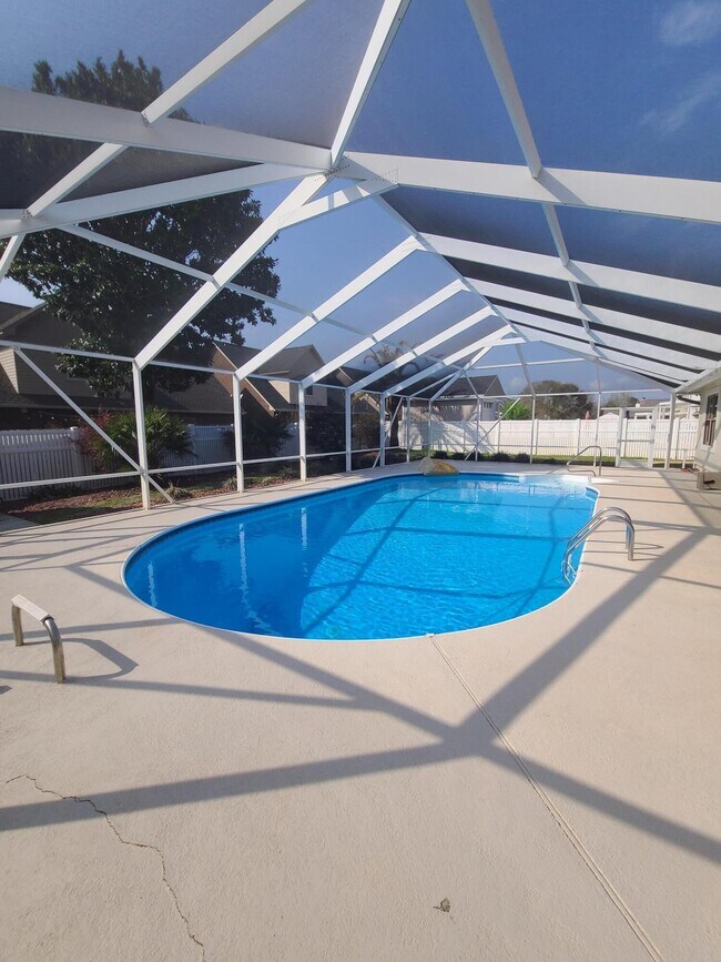 Building Photo - 1905 Catamaran Dr