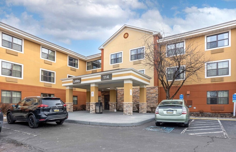 Building Photo - Furnished Studio-Philadelphia - Horsham - ...