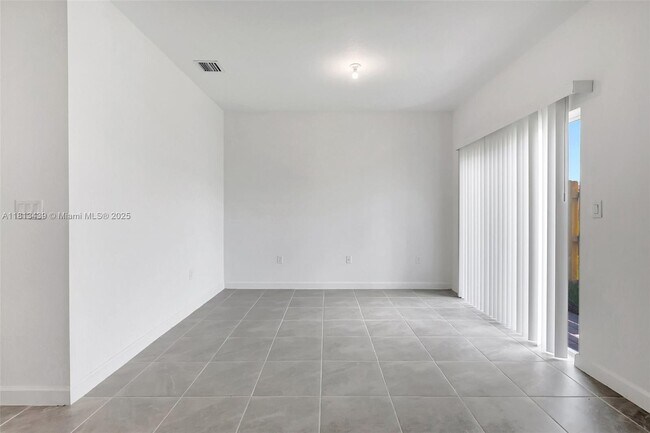 Building Photo - 12644 NW 22nd Pl