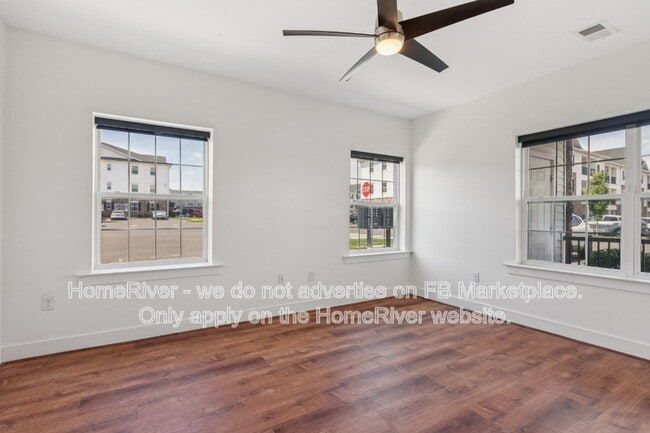 Building Photo - 517 Tavern Rd