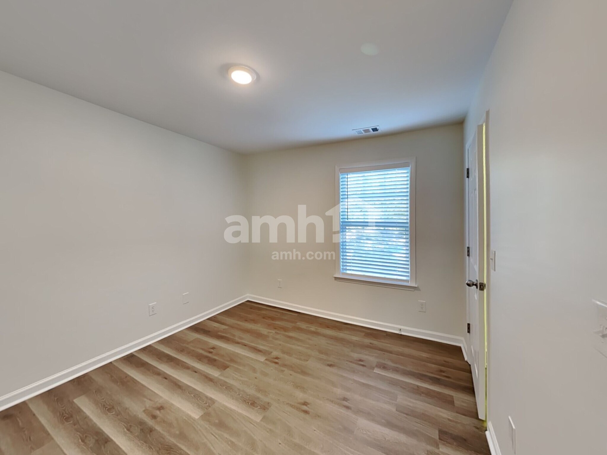 Building Photo - 2775 Gateview Ct