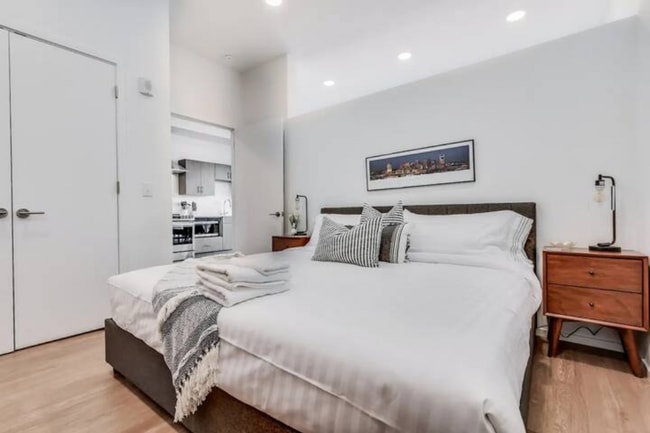 Building Photo - 920 South St