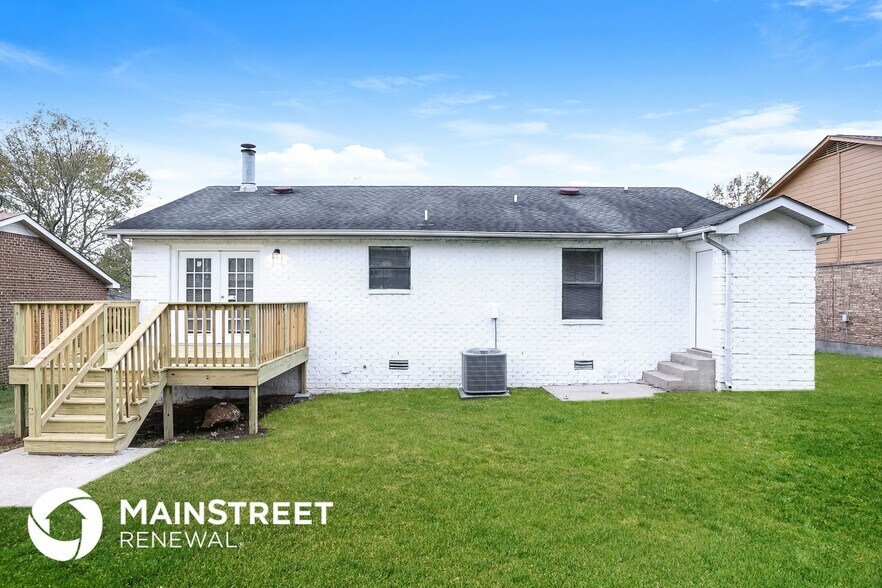 Building Photo - 768 Garrison Dr