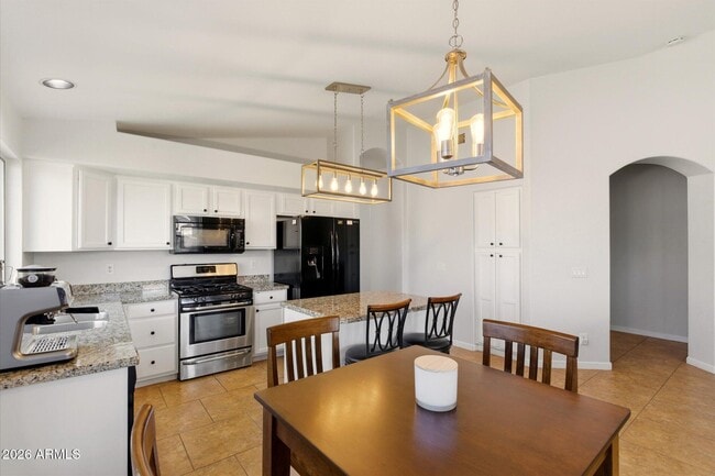 Building Photo - 4501 E Melinda Ln