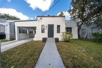 Building Photo - 807 NW 51st St