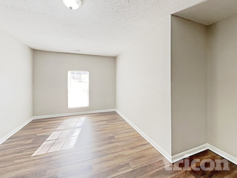 Building Photo - 14020 Eden Ct