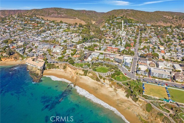 Building Photo - 552 Cypress Dr