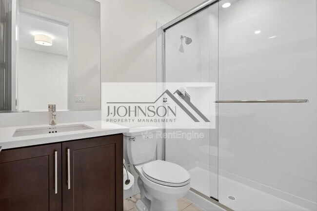Building Photo - 6640 Silverleaf Ct