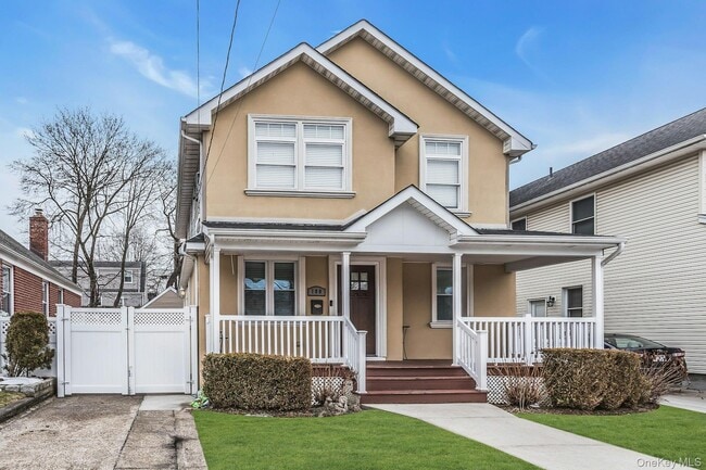 Building Photo - 180 Kensington Rd