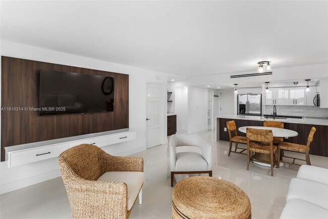 Building Photo - 5701 Collins Ave