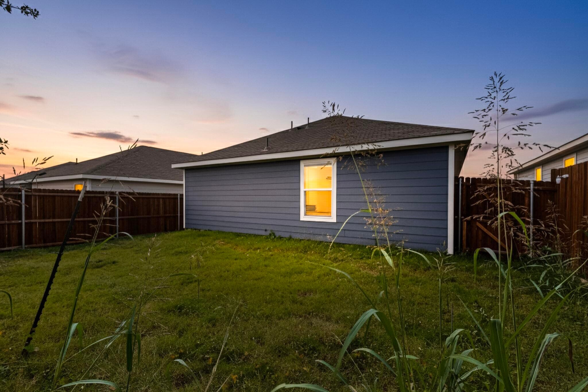 Building Photo - 9216 Grackle Pl