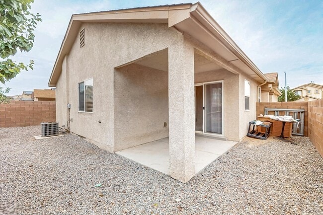 Building Photo - 9000 Violet Orchid Tr SW