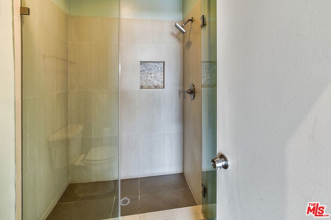 Building Photo - 11920 Dorothy St