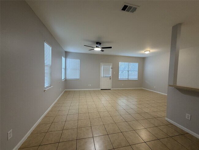 Building Photo - 6407 Waldron Dr