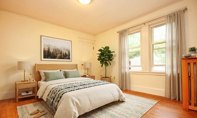 Building Photo - 4 Belmont St