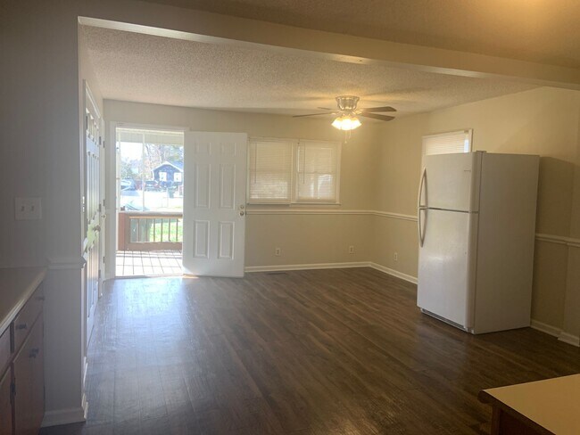 Building Photo - Yanceyville/Cone area 3 BR with carports