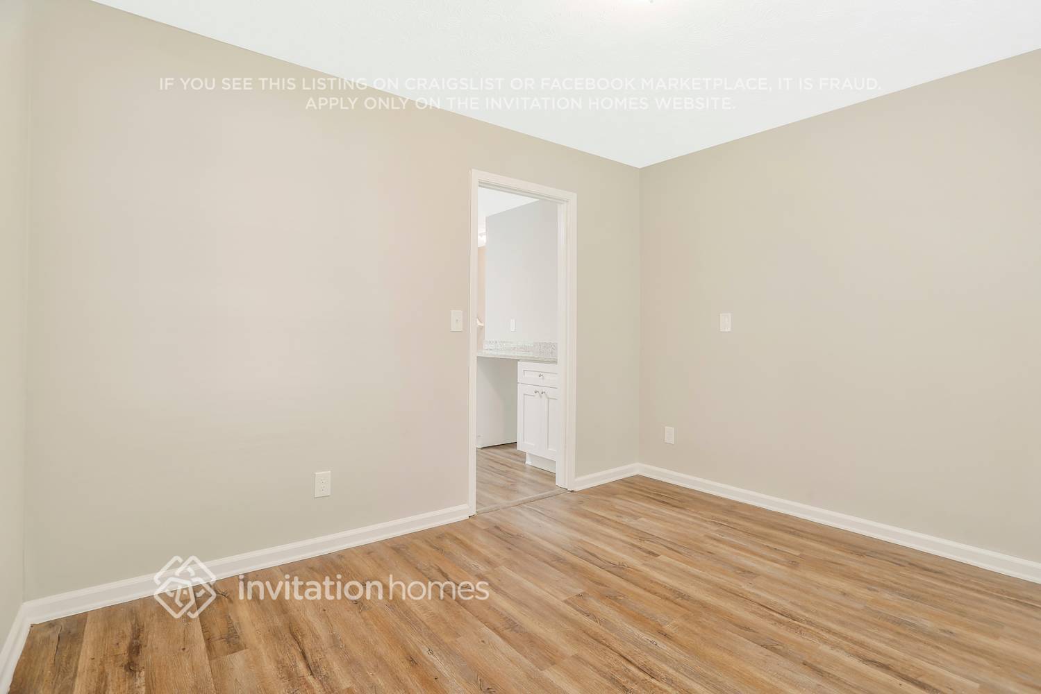 Building Photo - 277 Lancelot Way