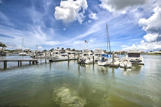 Building Photo - 24367 Baltic Avenue