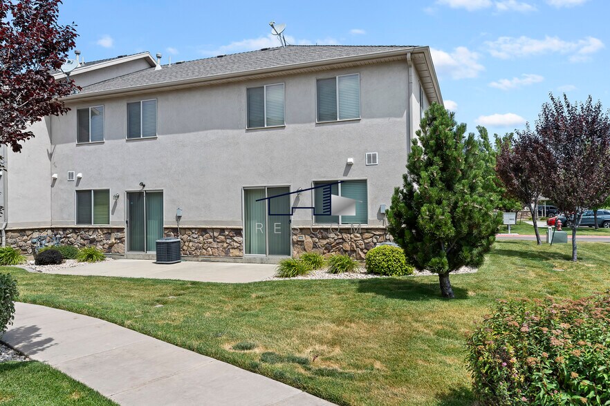 Building Photo - 1081 E 1550 S
