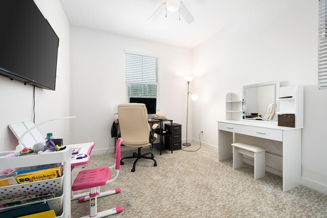 Building Photo - 35393 Sereno Ln