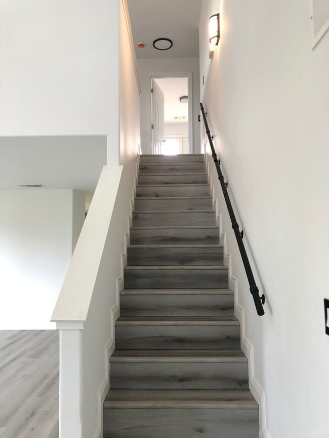 Building Photo - Southwest Bakersfield Home