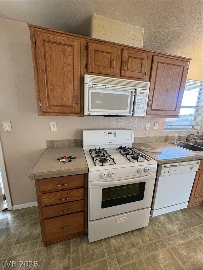 Building Photo - 1755 Peanut Ct