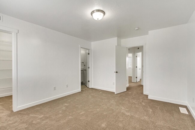 Building Photo - 13347 S Celestina Ln