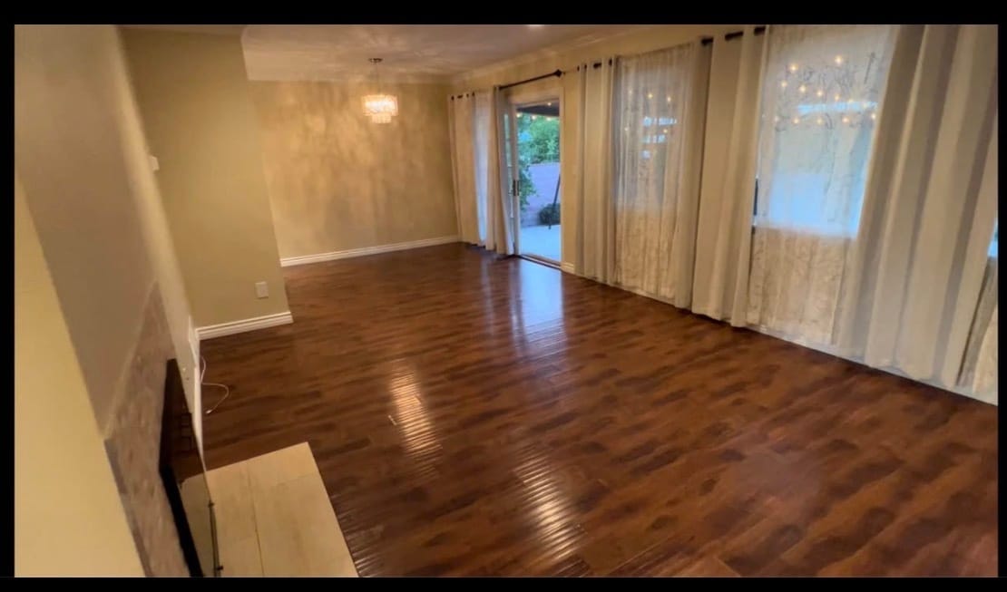 Building Photo - 6154 Aura Ave