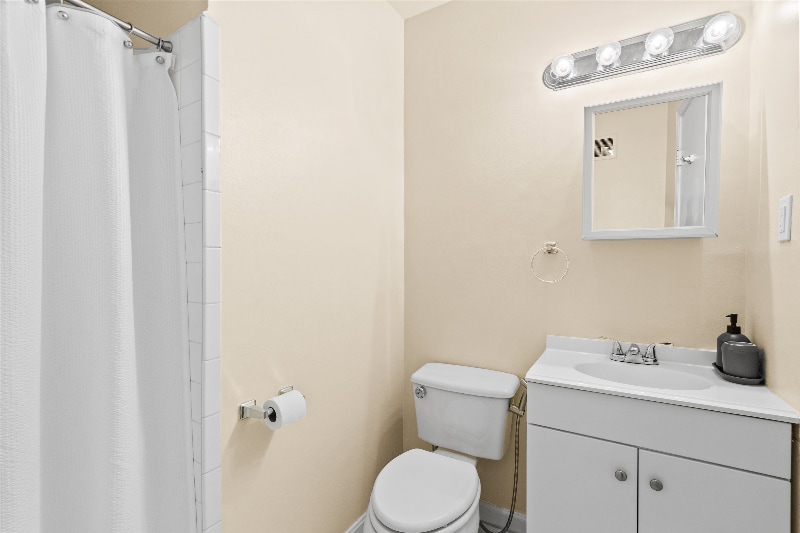 Building Photo - 13100 Rock Ridge Ln