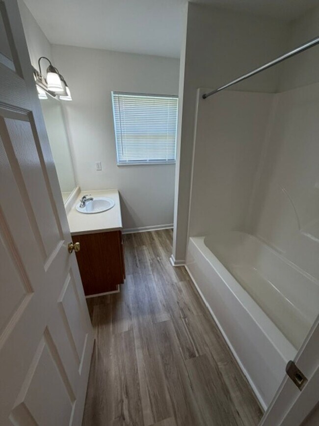 Building Photo - 2811 June Bug Way