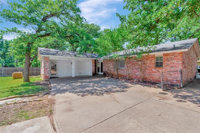 Building Photo - 3414 Hampshire Dr