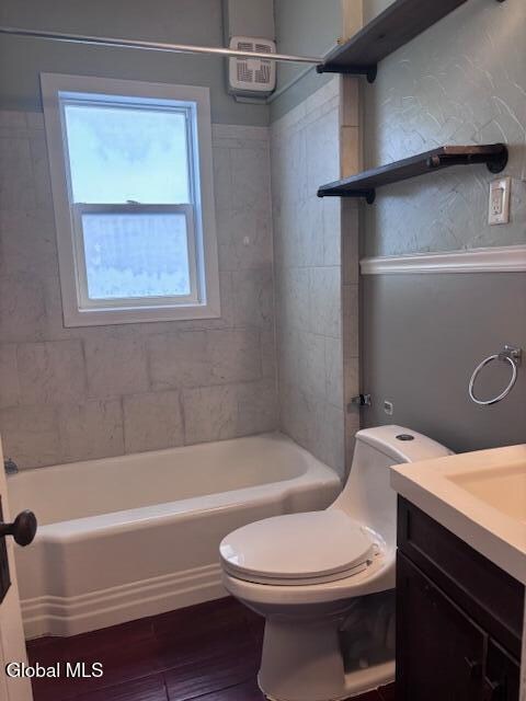 Building Photo - 17 Cuyler Ave