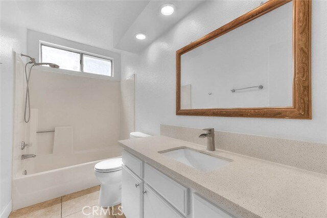 Building Photo - 3640 Honeyglen Way