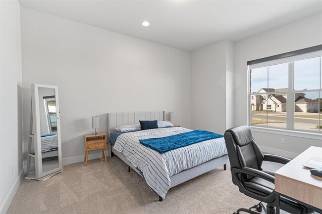 Building Photo - 264 Wellborn Rd