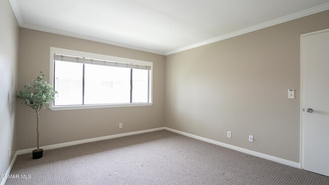 Building Photo - 1161 Landsburn Cir