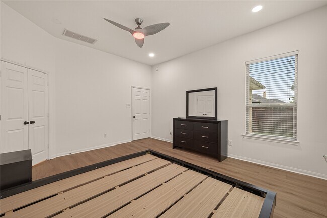 Building Photo - 16131 Keystone Ridge Ln