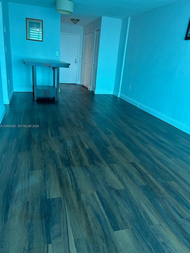 Building Photo - 1805 Sans Souci Blvd