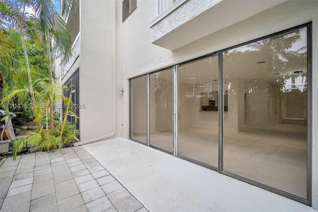 Building Photo - 21391 Marina Cove Cir