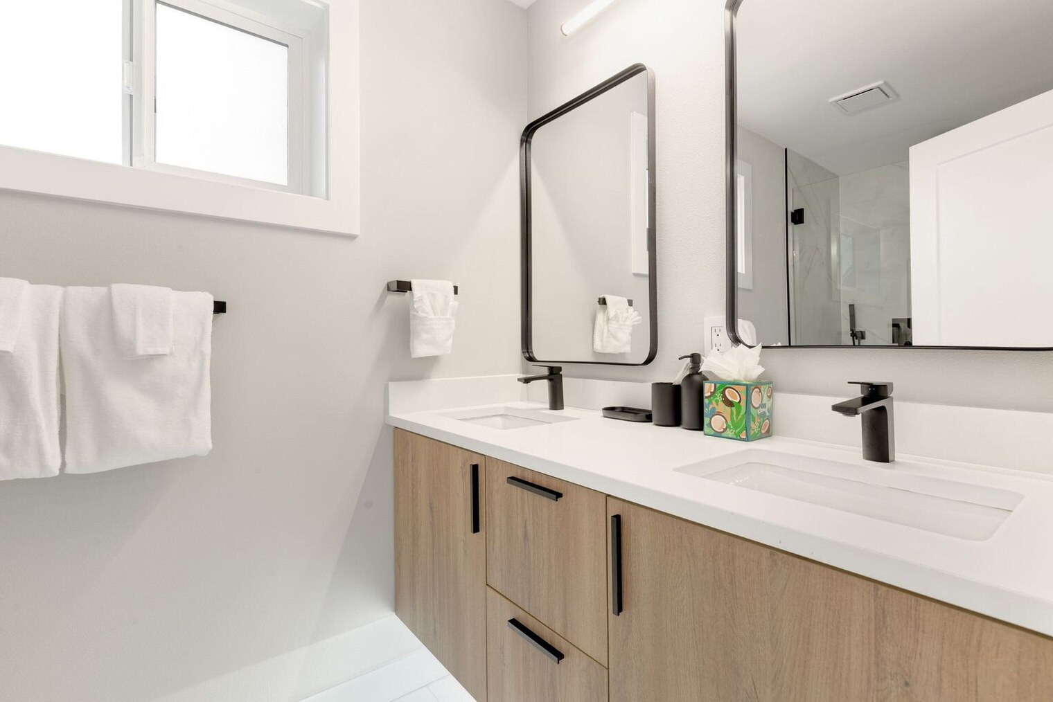 Building Photo - 7549 32nd Ave NW