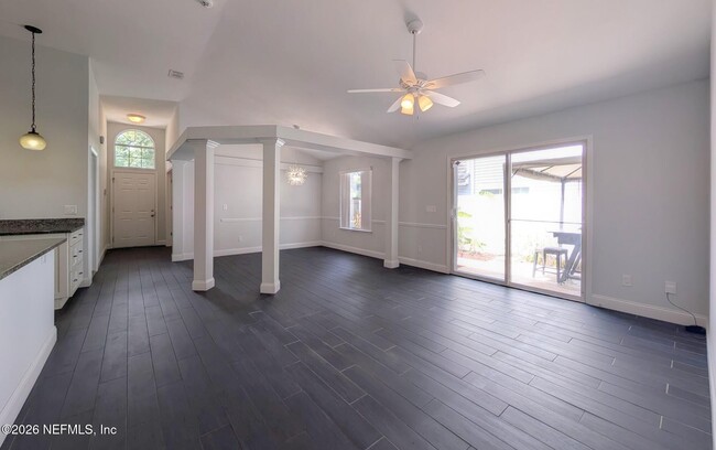 Building Photo - 1649 Ocean Pond Ct